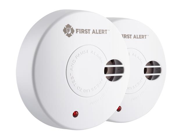 First Alert® SA300UK Ionisation Smoke Alarm with 9V Battery (Twin Pack)
