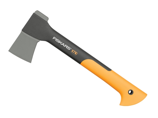 Fiskars X7 Chopping Axe 640g (1.4lb)