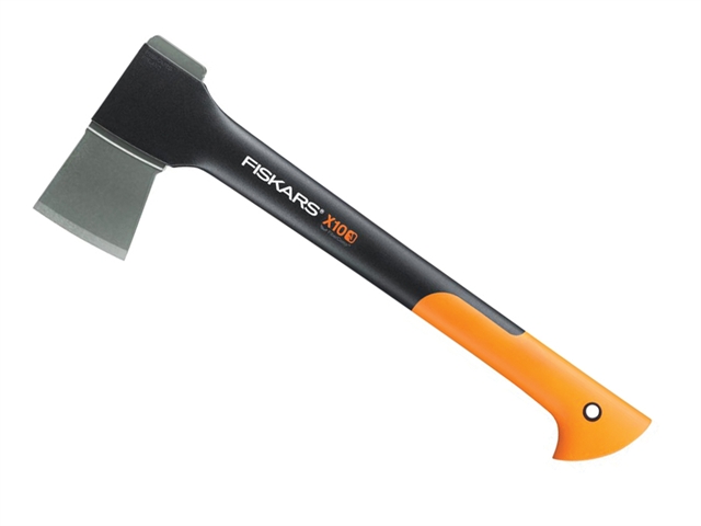 Fiskars X10 Carpenters Axe 980g (2.1lb)