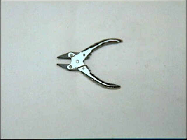 Maun Flat Nose Pliers Serrated Jaw 160mm (6 1/2in)