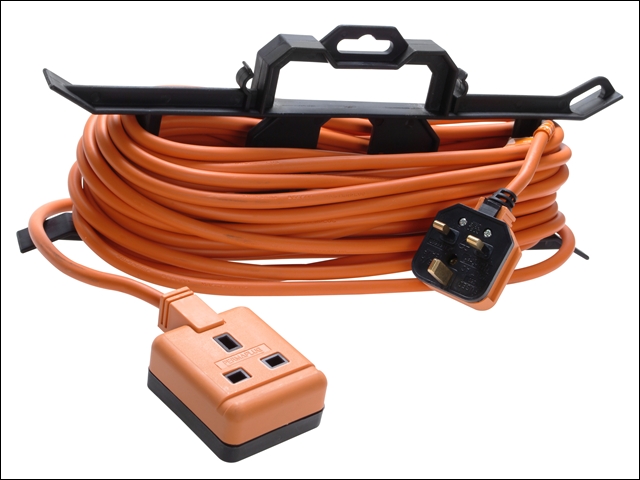 Masterplug Garden Extension Lead 240 Volt on H Frame 15 Metre 240V