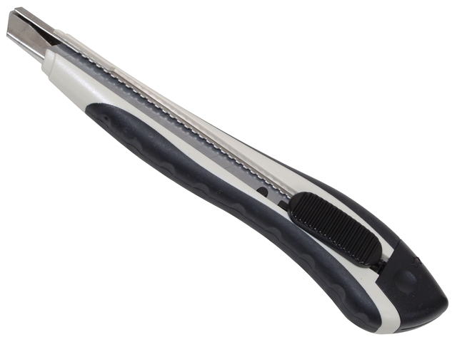 Personna Heavy-Duty Smart Grip 9mm Auto Lock Snap-Off Knife + 3 Blades