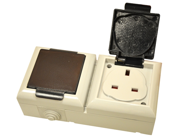 SMJ IP54 Outdoor Socket 13A Double Gang