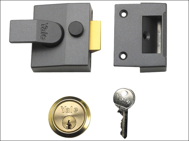 Yale Locks 84 Standard Nightlatch 40mm Backset DMG Finish Box