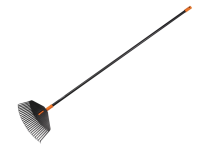 Fiskars Solid Leaf Rake - Medium